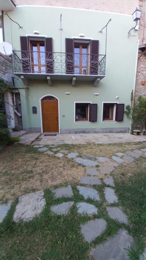 La Maison Du Chateau Cremolino Exterior foto